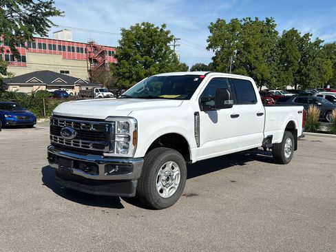 Used 2026 Ford F250 XLT AWD/4WD image 7