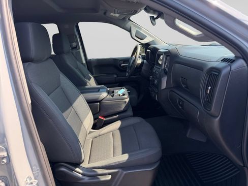 Used 2024 Chevrolet Silverado 1500 Custom Trail Boss w/ LPO, Dark Essentials Package AWD/4WD image 15