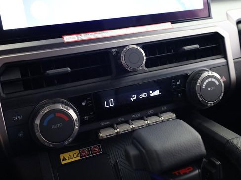 New 2026 Toyota 4Runner TRD Off-Road Premium AWD/4WD image 13