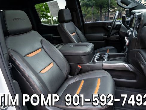 Used 2022 GMC Sierra 1500 AT4 w/ AT4 Premium Package AWD/4WD image 16