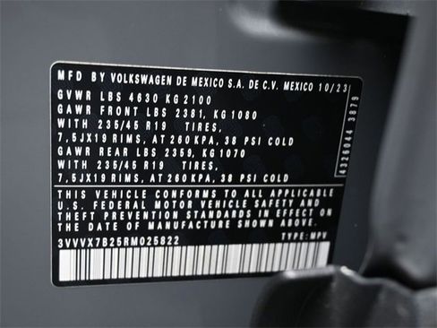 Used 2024 Volkswagen Taos SE image 20