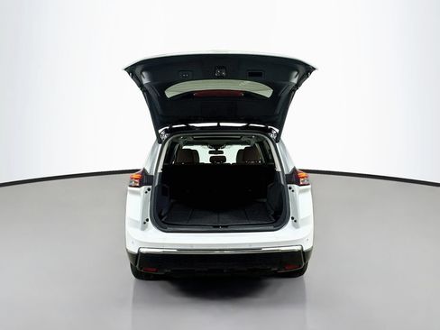 Used 2025 Nissan Rogue Platinum w/ Platinum Premium Package FWD image 38