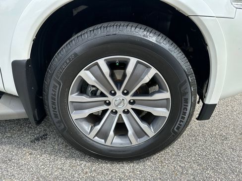 Used 2015 Nissan Armada SL w/ Moonroof Package RWD image 10