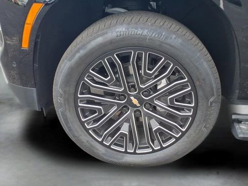 New 2026 Chevrolet Tahoe Premier AWD/4WD image 16