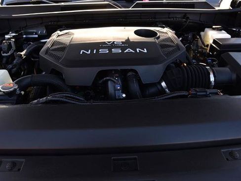 New 2026 Nissan Armada SL w/ Captain's Chari Seat Package image 33