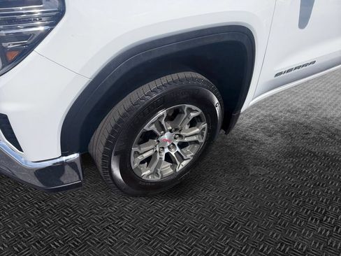 Certified 2025 GMC Sierra 1500 SLT AWD/4WD image 11