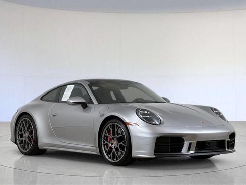 Certified 2025 Porsche 911 Carrera S RWD image 9
