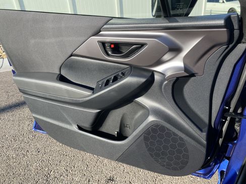 Used 2024 Subaru Impreza 2.0i image 17