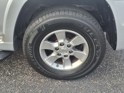 Used 2011 Toyota 4Runner SR5 image 20