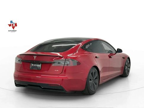 Used 2021 Tesla Model S Plaid AWD/4WD image 2