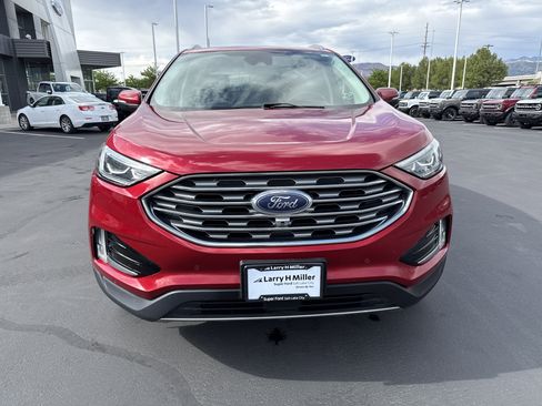 Used 2021 Ford Edge Titanium w/ Equipment Group 301A AWD/4WD image 8