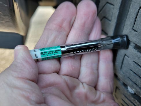 Used 2023 Land Rover Defender 130 X-Dynamic SE image 42