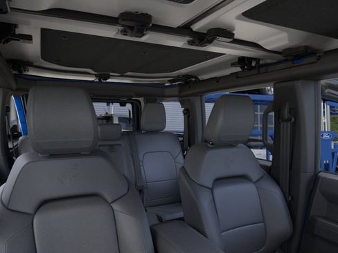 New 2026 Ford Bronco Badlands w/ Black Appearance Package AWD/4WD image 12