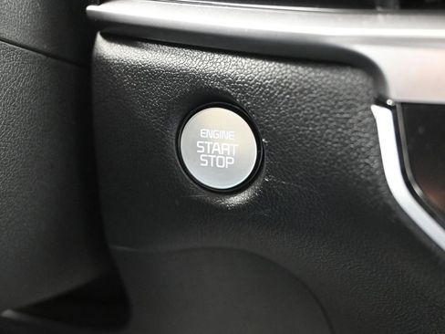 Certified 2025 Kia Sorento X-Line EX image 26