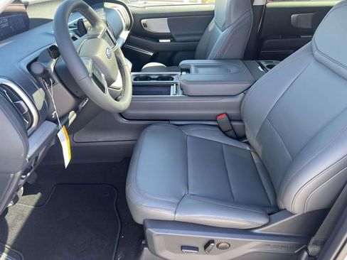 New 2025 Ford Expedition Max Active image 13