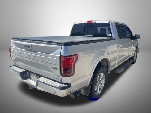 Used 2016 Ford F150 Platinum w/ Equipment Group 701A Luxury image 3