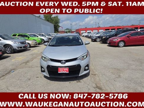 Used 2015 Toyota Corolla S FWD image 2
