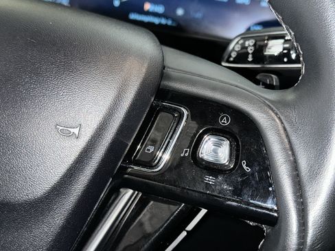 Used 2023 Lincoln Corsair Reserve AWD/4WD image 28