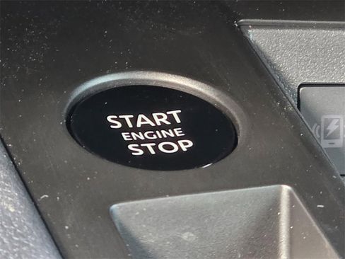 New 2026 Nissan Kicks SV image 18