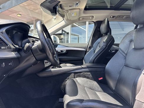 Used 2016 Volvo XC90 T5 Momentum AWD/4WD image 31