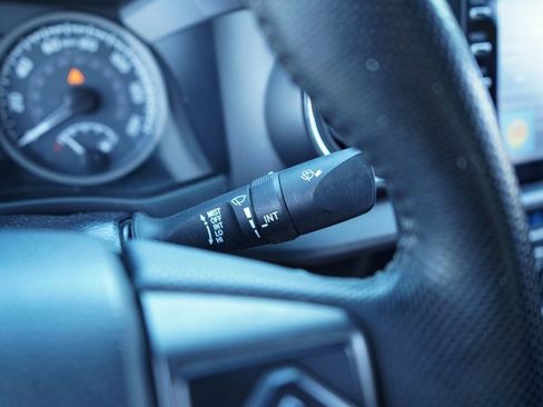 Used 2023 Toyota Tacoma TRD Off-Road w/ TRD Premium Off Road Package image 30