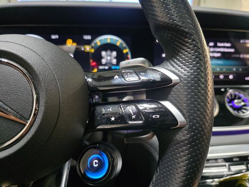 Used 2022 Mercedes-Benz AMG GT 43 image 31
