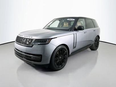 Used 2025 Land Rover Range Rover SE