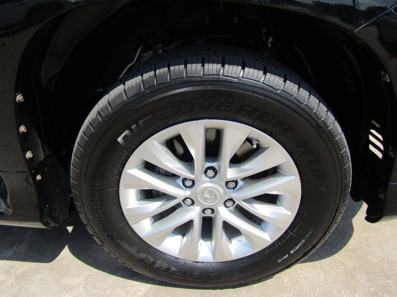 Used 2018 Lexus GX 460 Premium w/ Premium Package AWD/4WD image 7