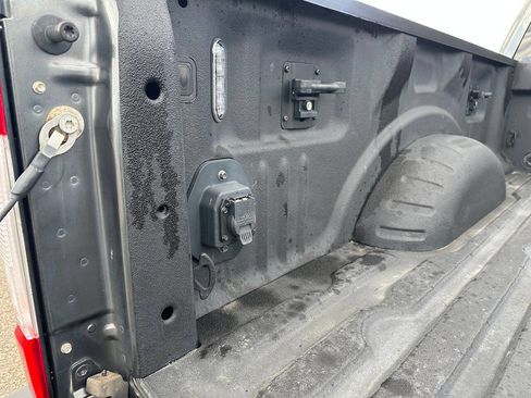 Used 2019 Ford F250 Lariat AWD/4WD image 33