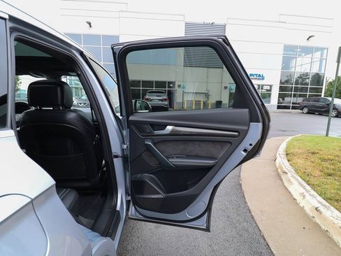 Used 2018 Audi SQ5 Prestige w/ Prestige Package image 50