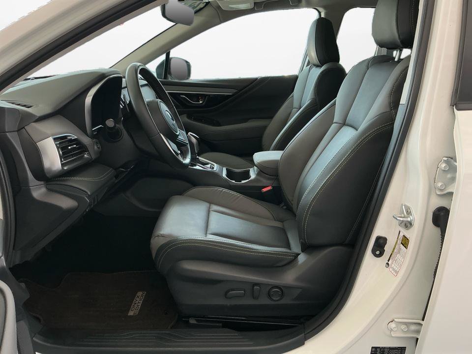 Used 2023 Subaru Outback Onyx Edition AWD/4WD image 11