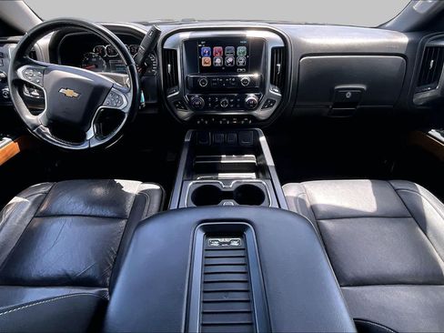 Used 2018 Chevrolet Silverado 1500 LTZ w/ Sport Package AWD/4WD image 15