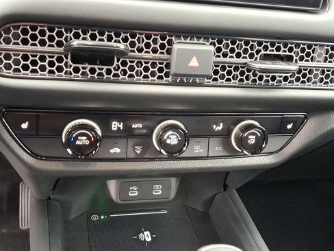 Certified 2026 Honda HR-V Sport image 15