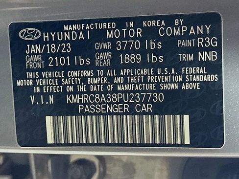 Used 2023 Hyundai Venue SEL w/ Cargo Package FWD image 33