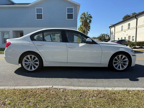 Used 2012 BMW 328i Sedan w/ Premium Pkg RWD image 4