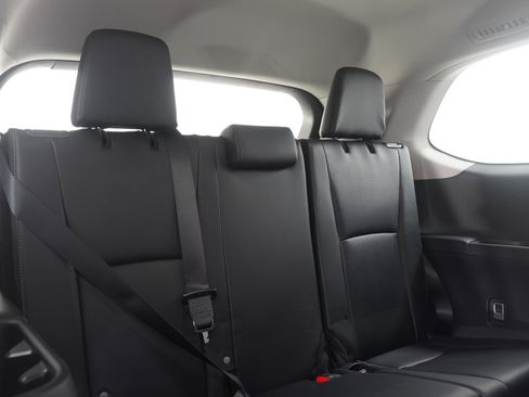 Used 2025 Toyota Grand Highlander AWD Hybrid image 13