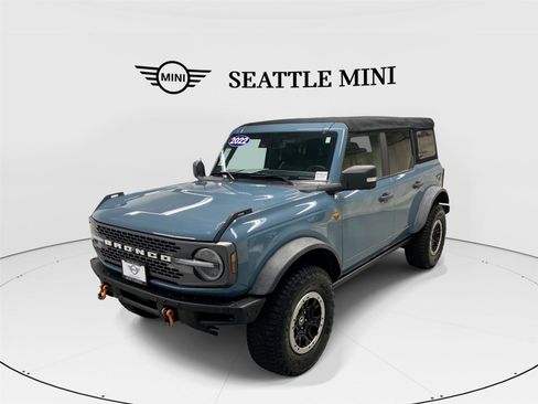 Used 2022 Ford Bronco Badlands w/ Sasquatch Package image 1