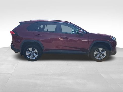 Used 2021 Toyota RAV4 XLE image 35