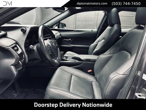 Used 2024 Lexus UX 250h F Sport AWD/4WD image 18