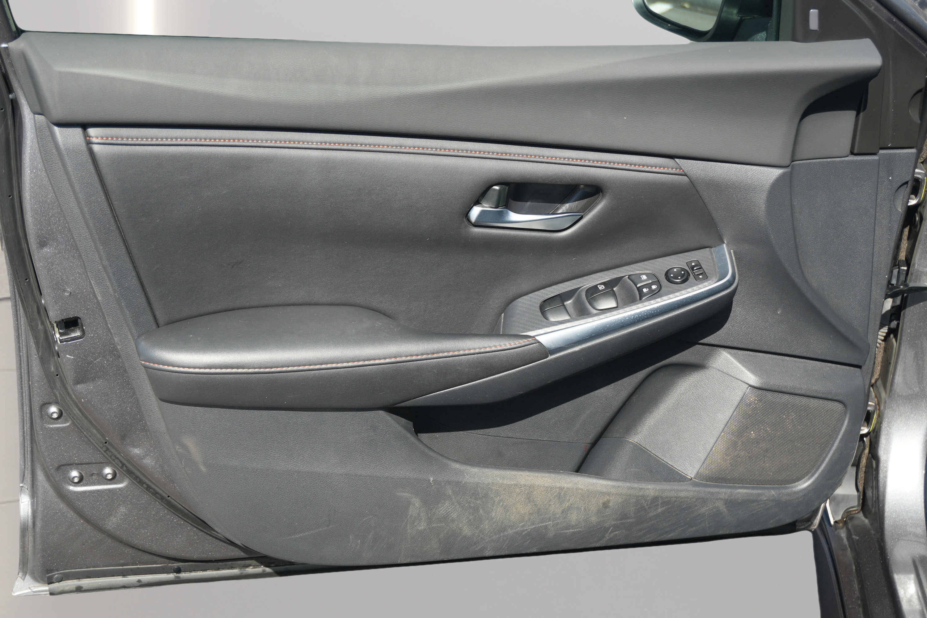 Used 2022 Nissan Sentra SR w/ Trunk Package FWD image 10