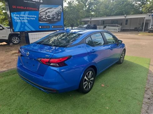 Used 2021 Nissan Versa SV FWD image 23
