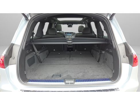 New 2026 Mercedes-Benz GLS 450 4MATIC image 15