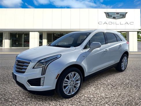 Used 2019 Cadillac XT5 Premium Luxury image 1