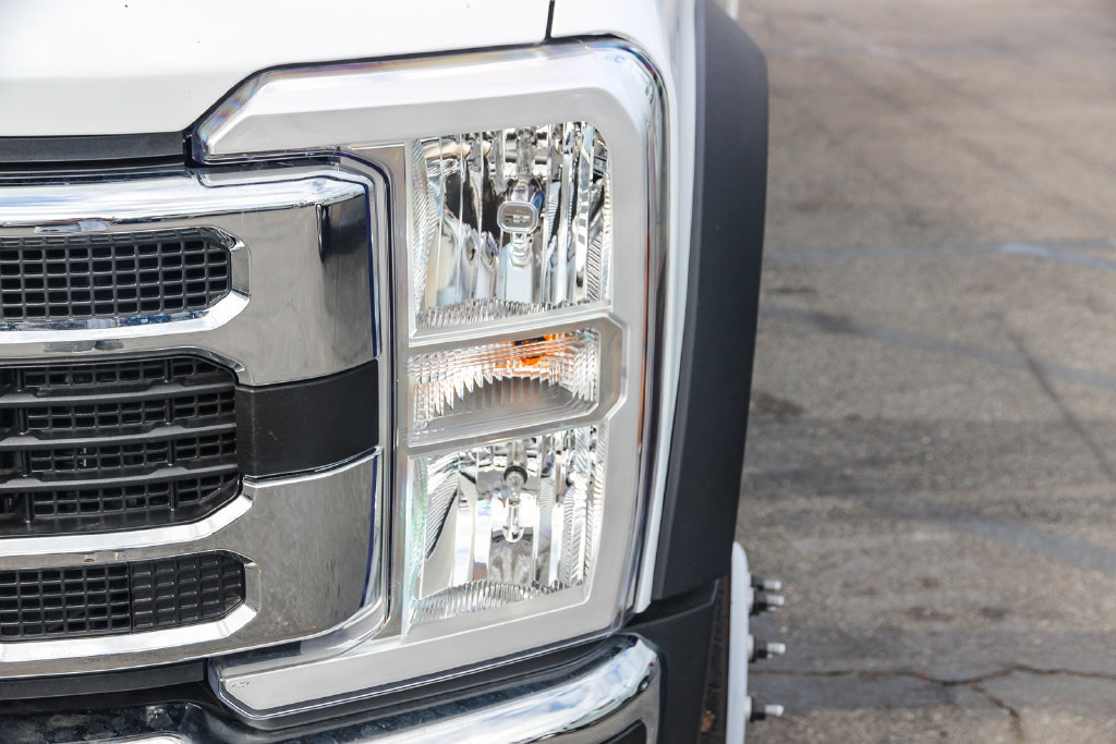 New 2026 Ford F550 2WD SuperCab Super Duty image 12