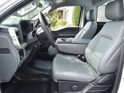 New 2025 Ford F250 XL image 5