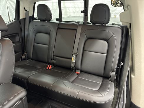 Used 2016 GMC Canyon SLT AWD/4WD image 15