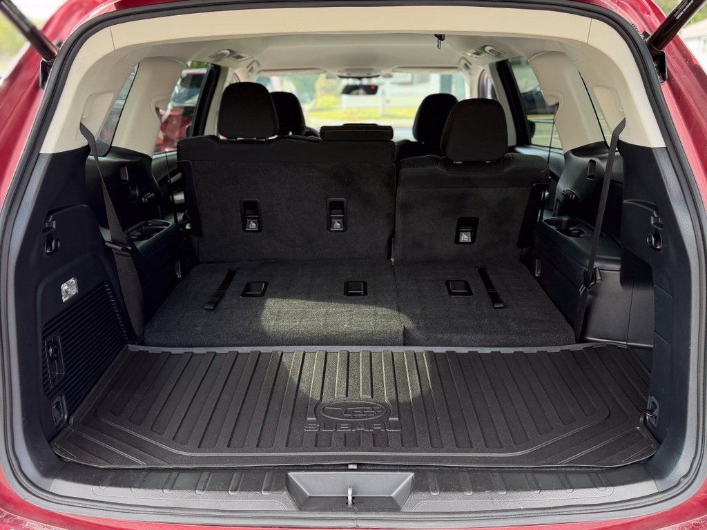 Used 2019 Subaru Ascent Premium AWD/4WD image 5