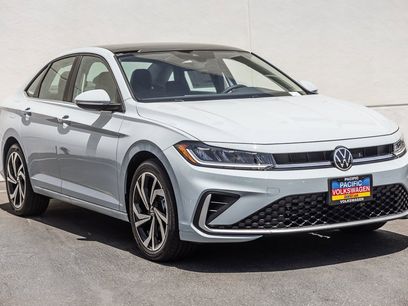 New 2025 Volkswagen Jetta SEL