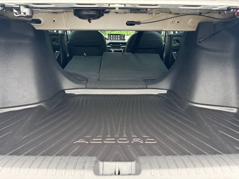 Certified 2025 Honda Accord Touring image 39