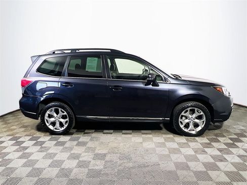 Used 2018 Subaru Forester 2.5i Touring w/ Popular Package #3B image 9